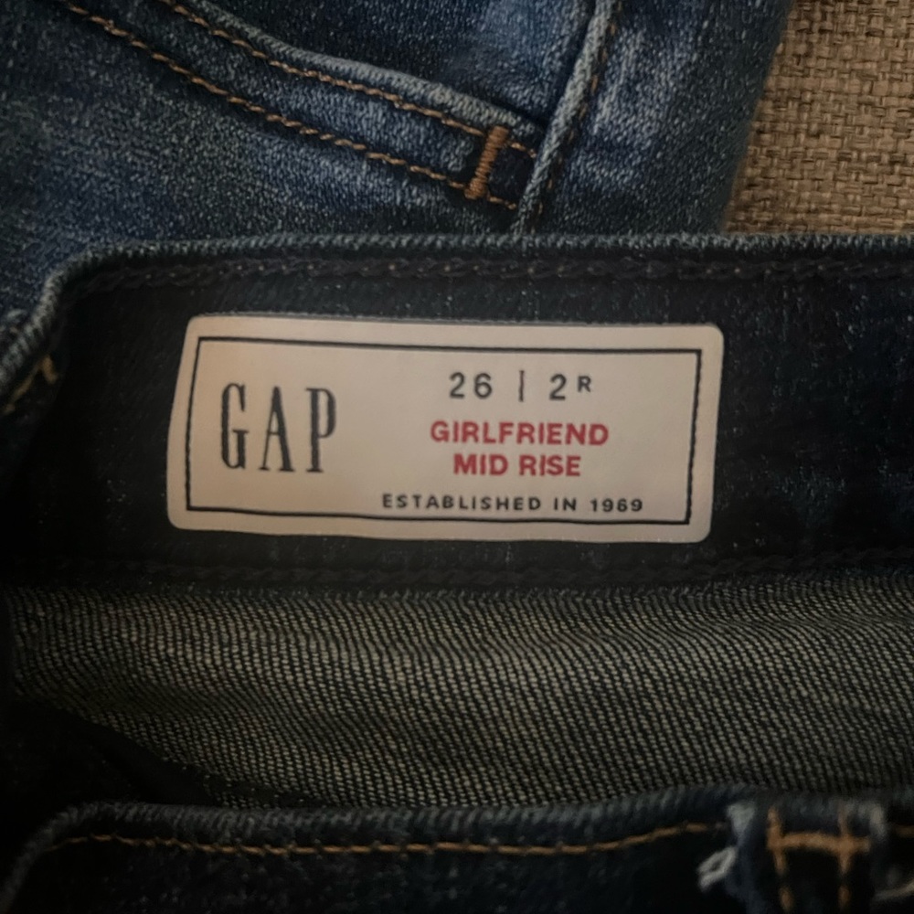 Adorable Gap jeans Size 2
